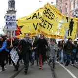 2004 Demonstratie Keer het Tij op 10 april voor generaal pardon vluchtelingen